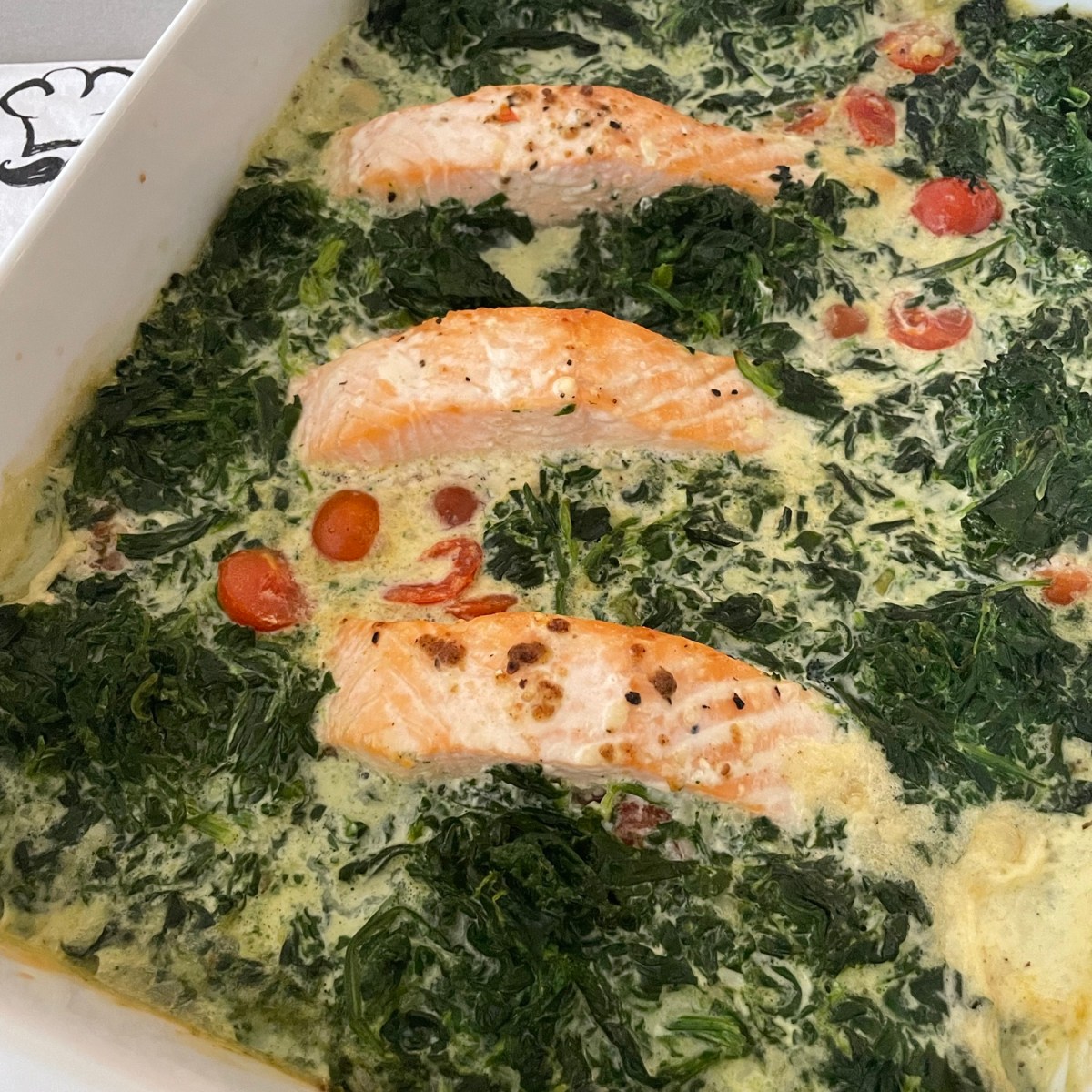 Lachsfilet auf Spinat